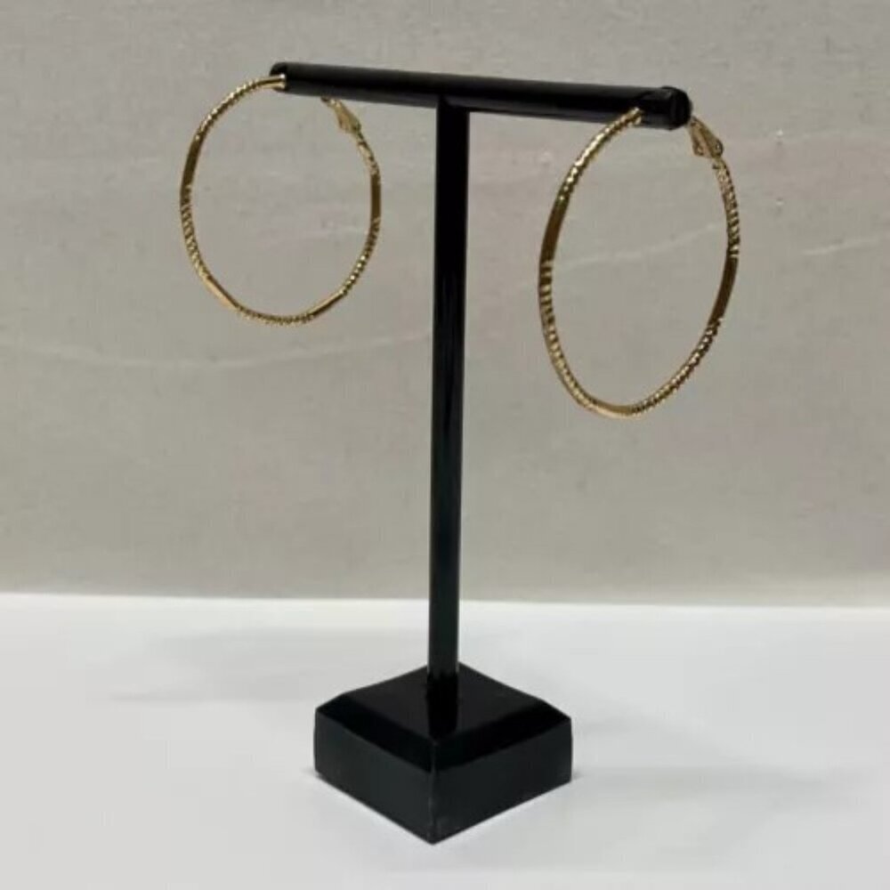 Hoop Earrings Elegant Detail Round Gold Tone 1 1/2" Women's Fashion‎ Jewelry